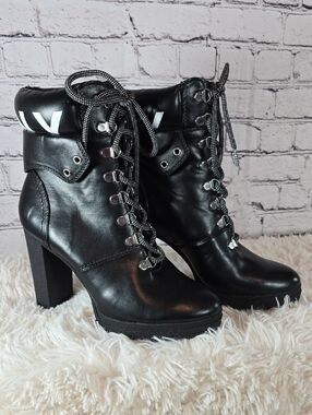 DKNY Black Lace-Up Heeled Boots Size 9 NWOT